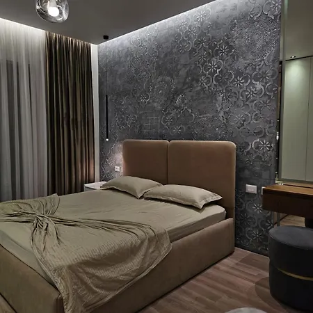 Apartamento Main Luxury 1 *