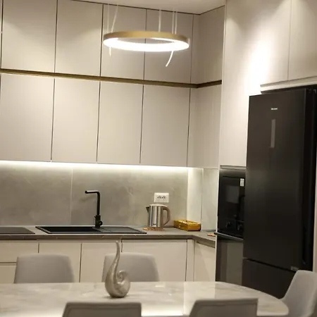 Main Luxury 1 Tirana