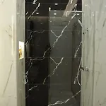 Main Luxury 1