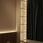 Main Luxury 1 Tiran