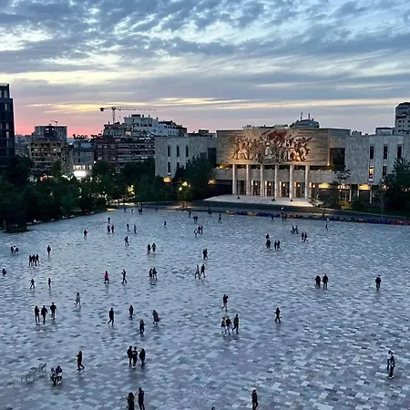 Main Luxury 1 Appartement Tirana